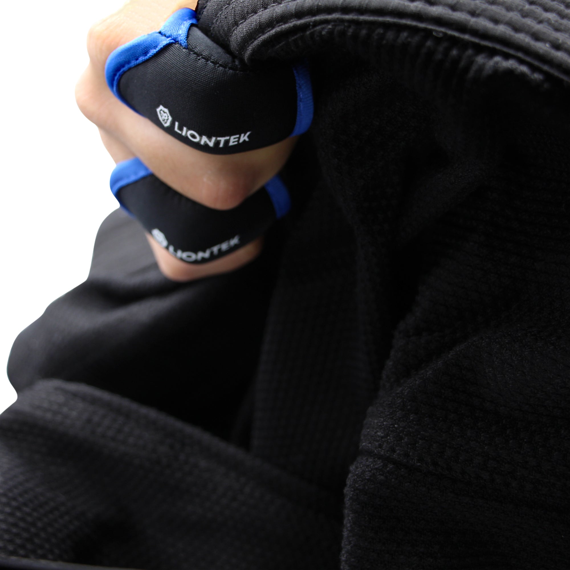 LIONTEK Single Finger Sleeve Pair - Sports Compression Finger Sleeve for BJJ, MMA, Basketball, Weight Lifting, and More by Liontek