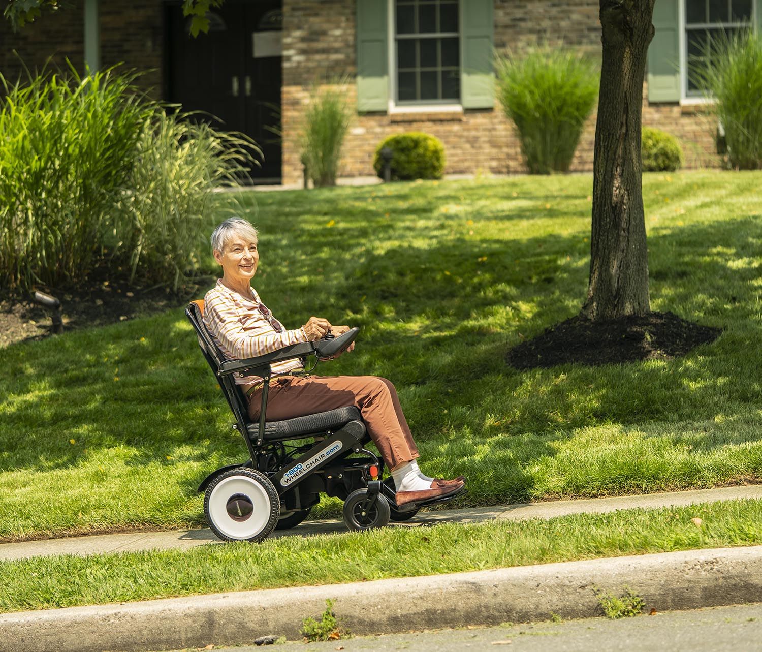 All-New Move Lite Folding Power Chair by JYD