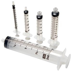 BD 3 ML SYRINGES & NEEDLES