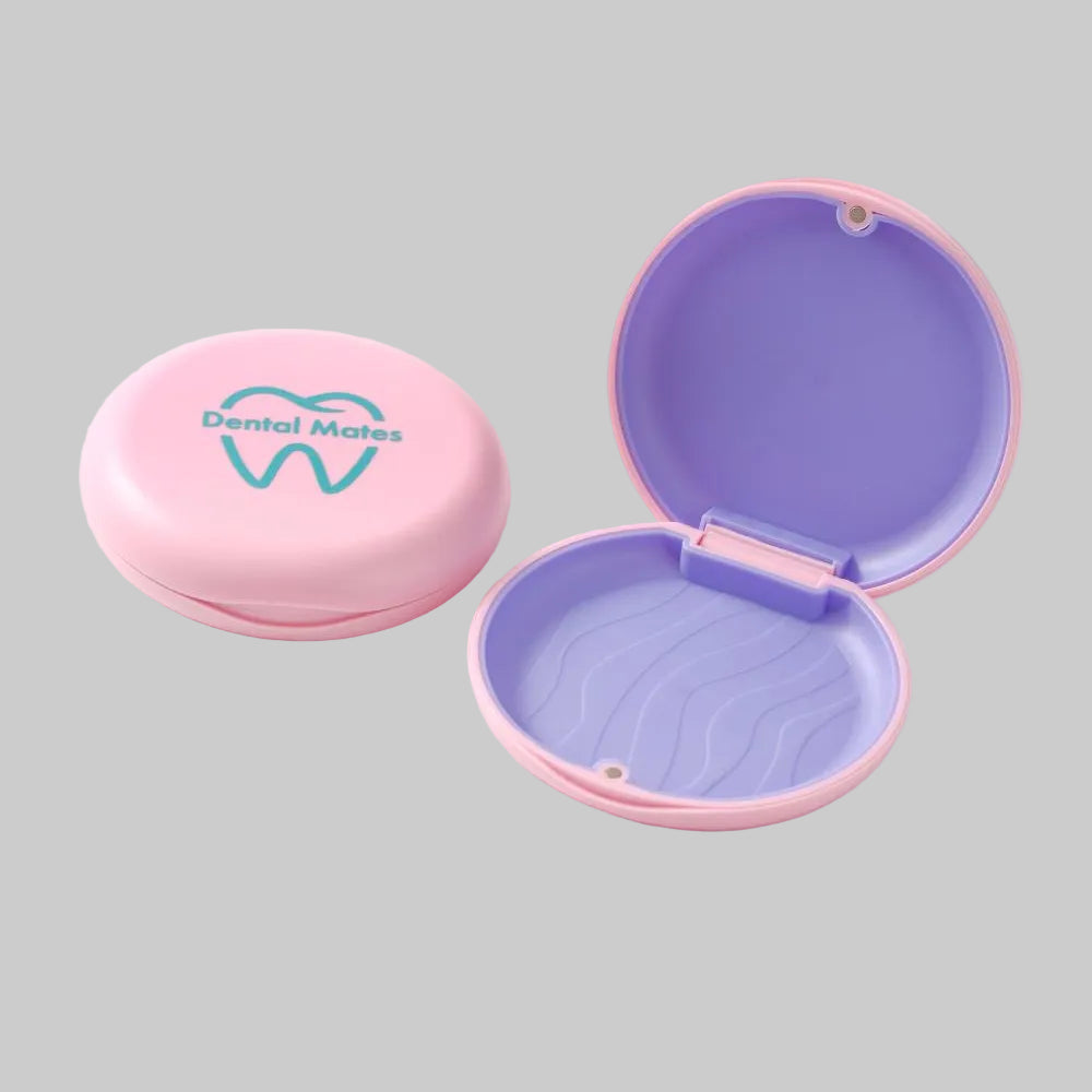 Aligner / Retainer / Mouthguard Box by Dental Mates
