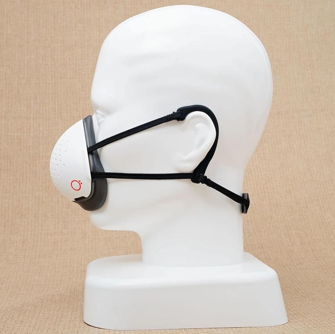 1.0 - Pure O2 Curve Respirator w/ 3 Filters & Sports Strap by O2Canada.com
