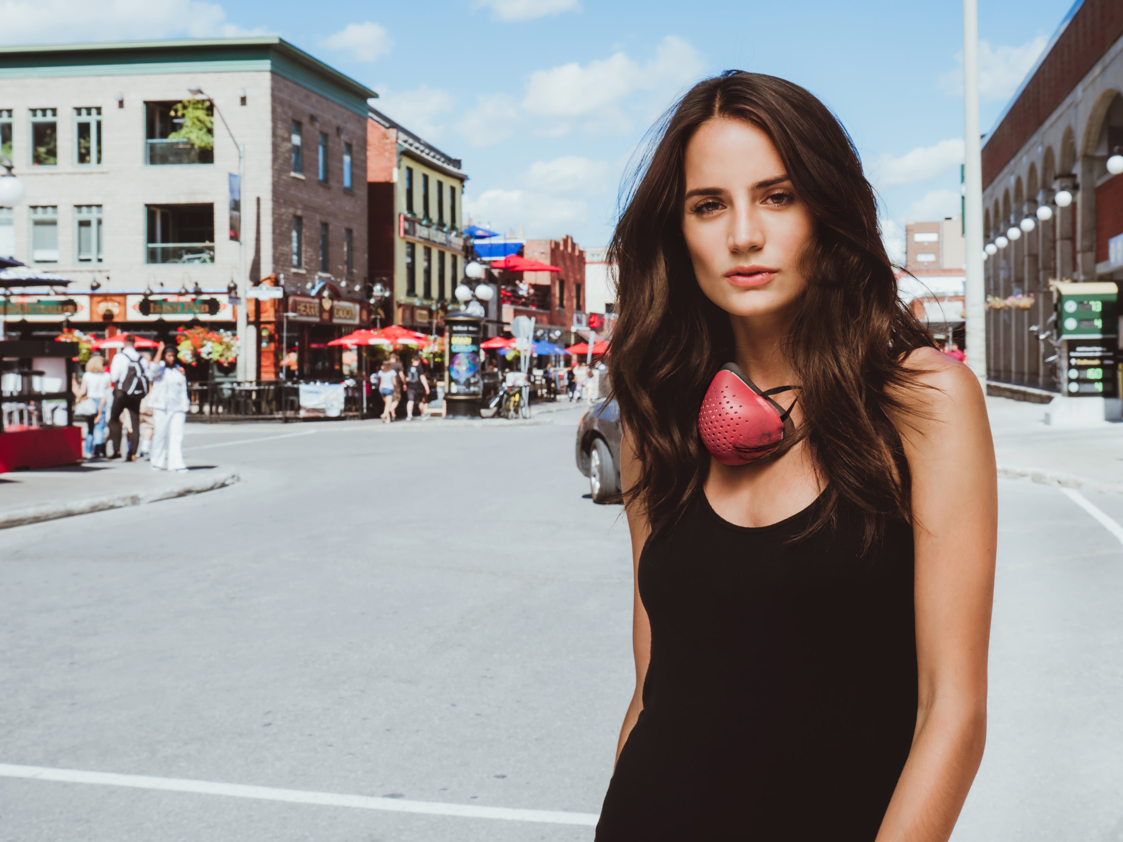 O2 Curve Shell - Red by O2Canada.com